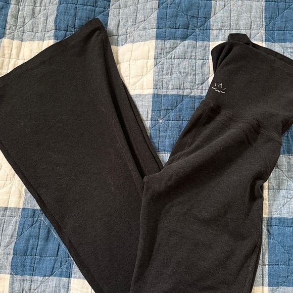 Beyond Yoga Spacedye Practice Maternity Pants - Picture 7 of 7